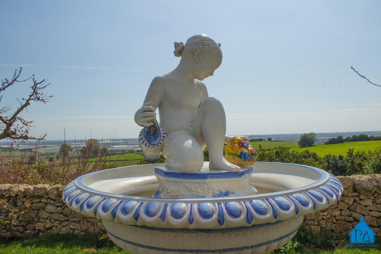 Trullo Del Cavaliere Delle Gravine Villa Castellaneta Bagian luar foto